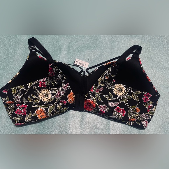 Torrid Strappy Dream Wire-Free Bra - 42C - Picture 2 of 4